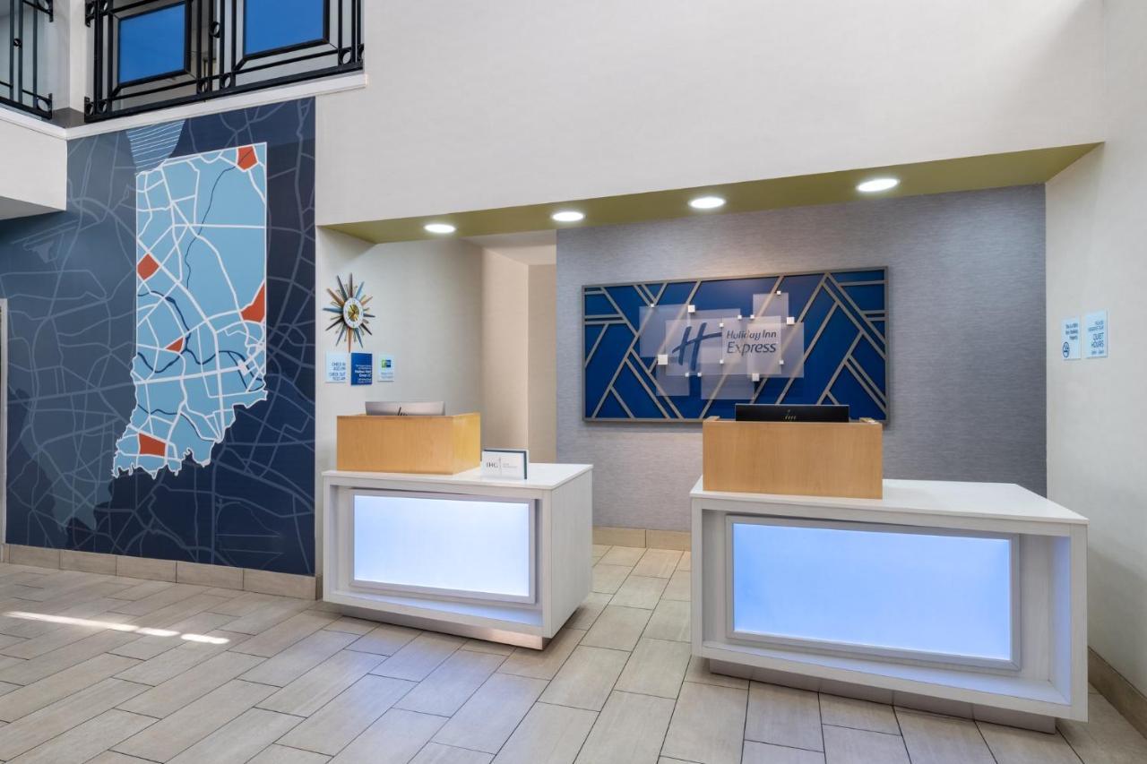 Holiday Inn Express Corydon By Ihg Exterior photo