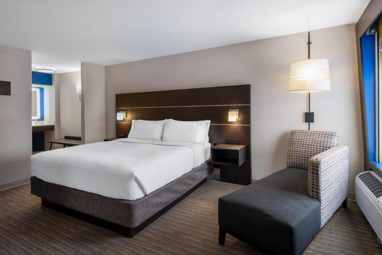 Holiday Inn Express Corydon By Ihg Exterior photo