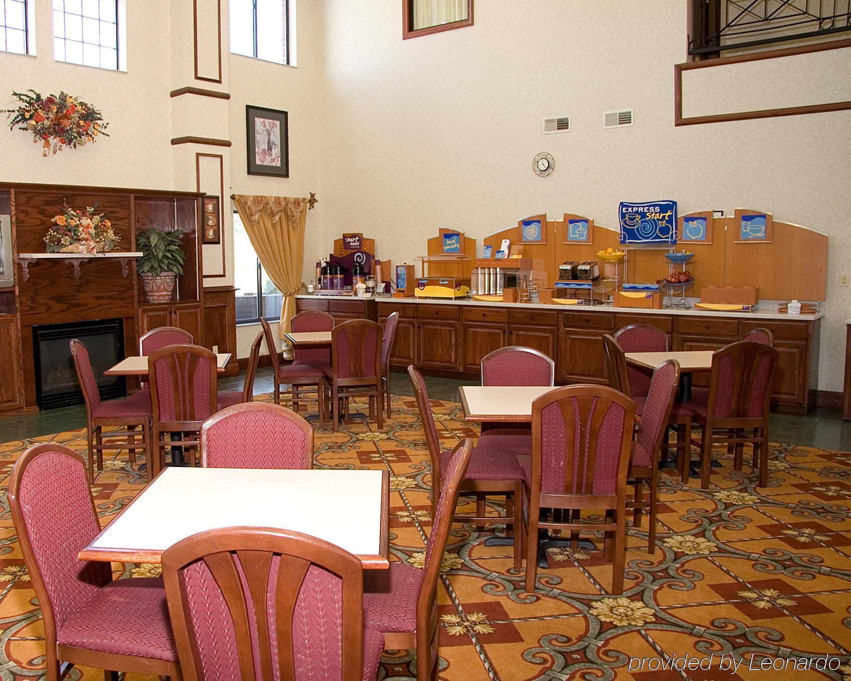 Holiday Inn Express Corydon By Ihg Restaurant photo